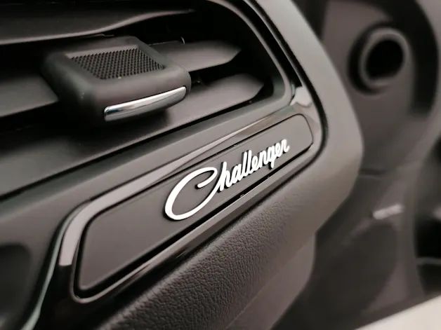 Dodge Challenger T/A 5.7