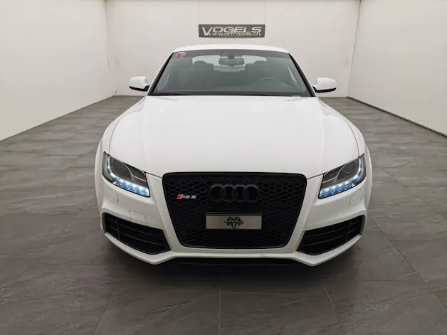 Audi RS5 Quattro 4.2 FSI S-tronic