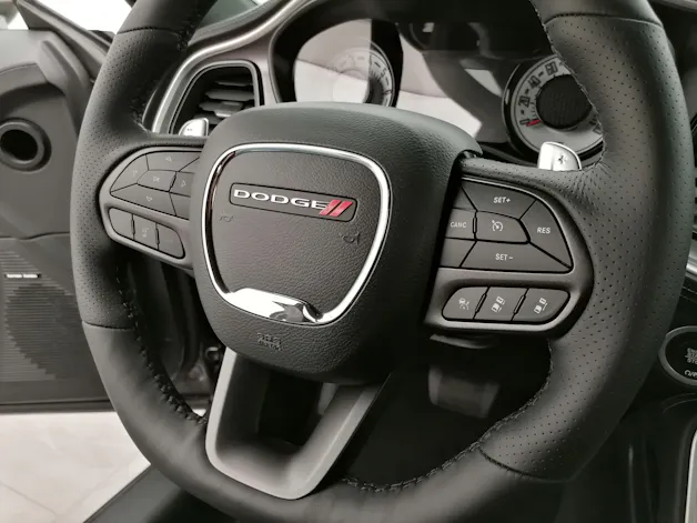 Dodge Challenger 5.7 R/T Shaker