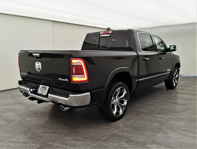 Dodge Ram 1500 5.7 V8 Limited eTorque Crew Cab