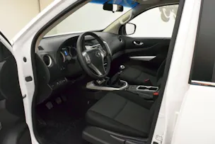 Nissan Navara 2.3 cCi Double Cab 7T AHK