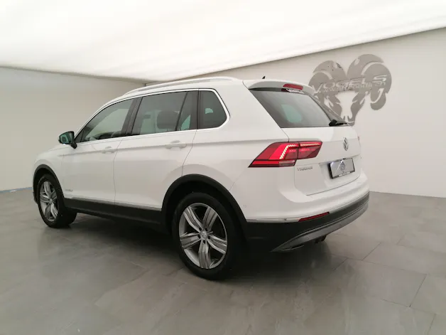VW Tiguan 2.0 TDi Highline 4M
