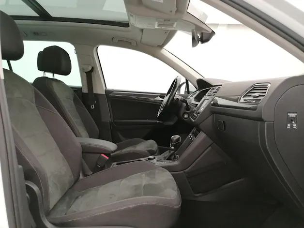 VW Tiguan 2.0 TDi Highline 4M
