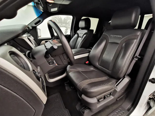 Ford F-150 SVT Raptor SuperCrew 6.2