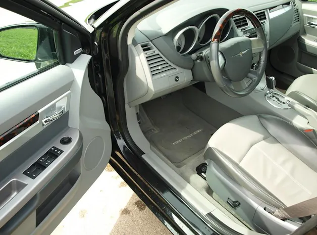 Chrysler Sebring 2.7 V6 Limousine Ltd.