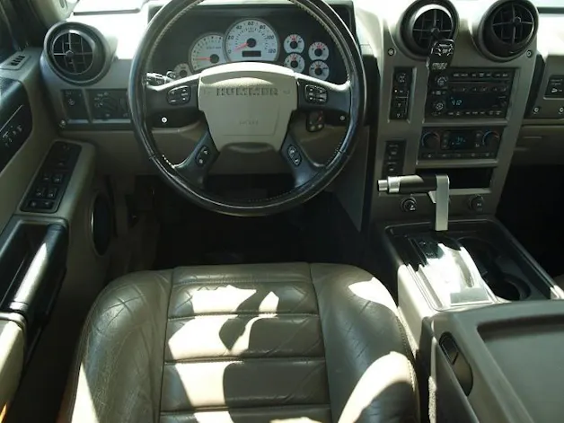 Hummer H2 6.0 V8