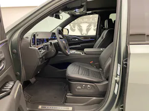 Cadillac Escalade 6.2 ESV Platinum Sport AWD