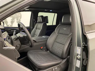 Cadillac Escalade 6.2 ESV Platinum Sport AWD