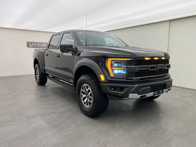 Ford F-150 Raptor Crew Cab