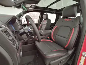 Dodge Ram 1500 TRX 6.2 V8