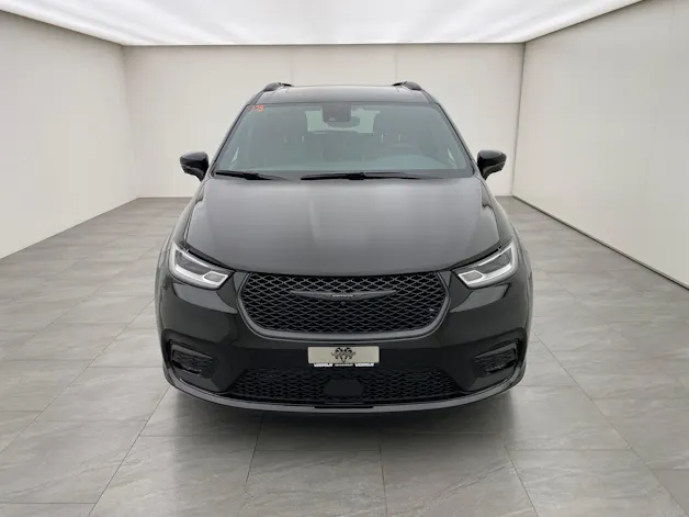 Chrysler Pacifica Limited Sport Night AWD