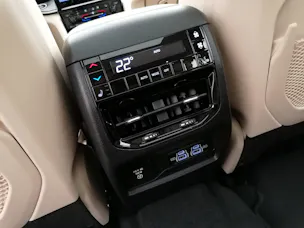 Jeep Grand Cherokee Limited L 3.6 AWD