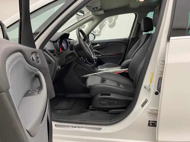 Opel Zafira Tourer 2.0 CDTI Bi Turbo OPC