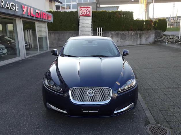 Jaguar XF 2.2d