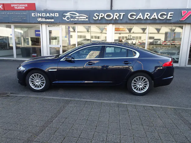Jaguar XF 2.2d