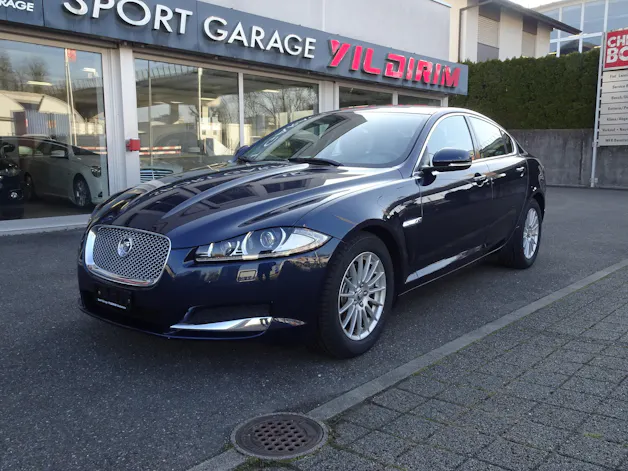 Jaguar XF 2.2d
