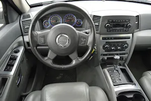 Jeep Grand Cherokee 6.1 SRT-8