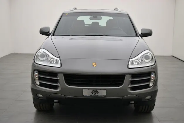 Porsche Cayenne S 4.8 V8