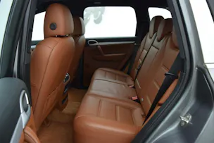 Porsche Cayenne S 4.8 V8