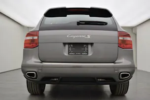 Porsche Cayenne S 4.8 V8