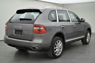 Porsche Cayenne S 4.8 V8