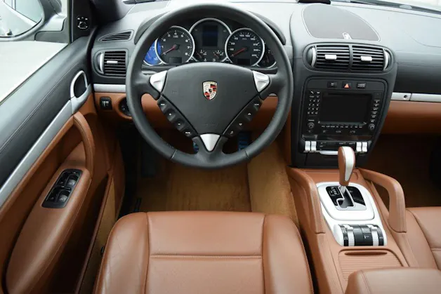 Porsche Cayenne S 4.8 V8
