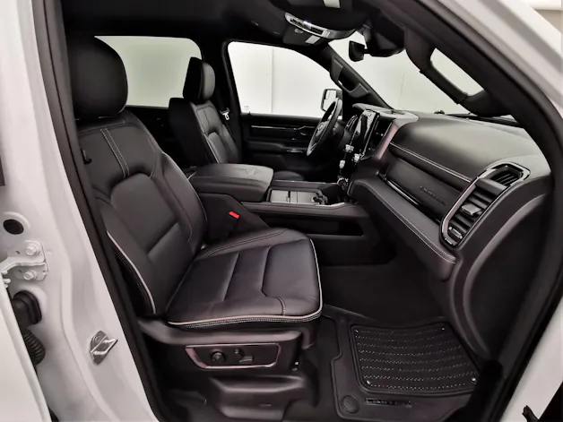 Dodge Ram 1500 5.7 V8 Limited eTorque Crew Cab