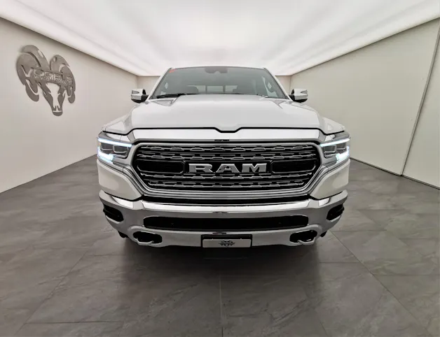 Dodge Ram 1500 5.7 V8 Limited eTorque Crew Cab