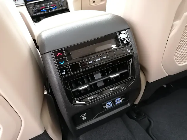 Jeep Grand Cherokee Limited L 3.6 AWD