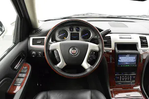 Cadillac Escalade 6.0 Hybrid 2 Mode