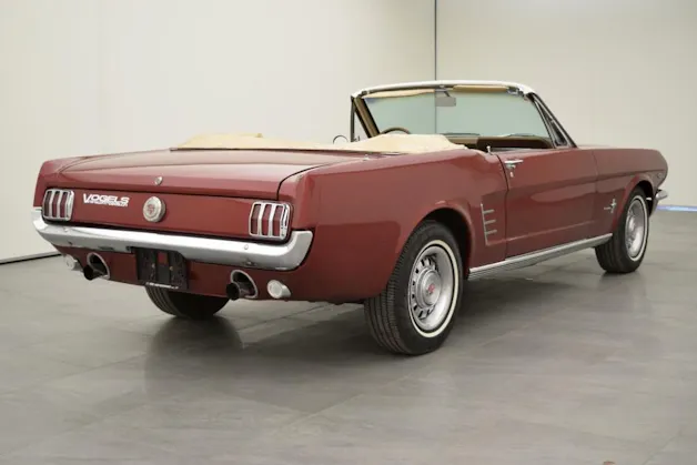 Ford MUSTANG GT Convertible V8 A-Code