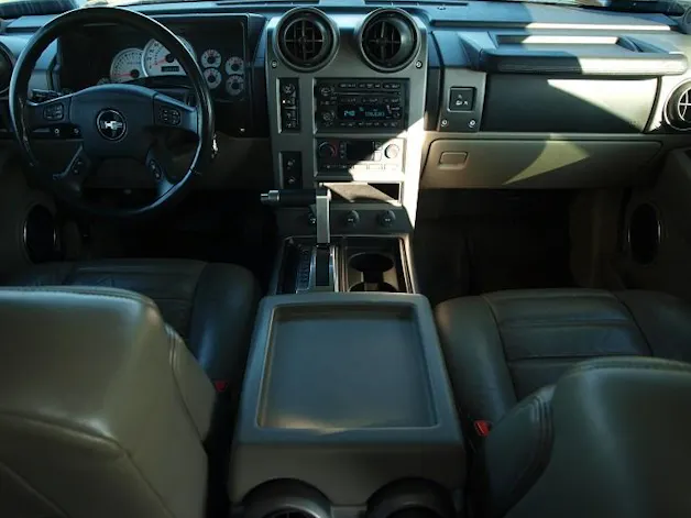 Hummer H2 6.0 V8