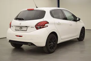 Peugeot 208 1.2e STT Pure Tech GT Line