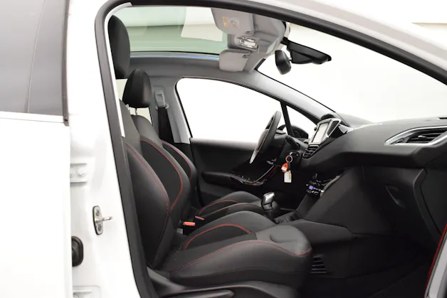 Peugeot 208 1.2e STT Pure Tech GT Line