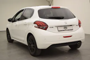Peugeot 208 1.2e STT Pure Tech GT Line
