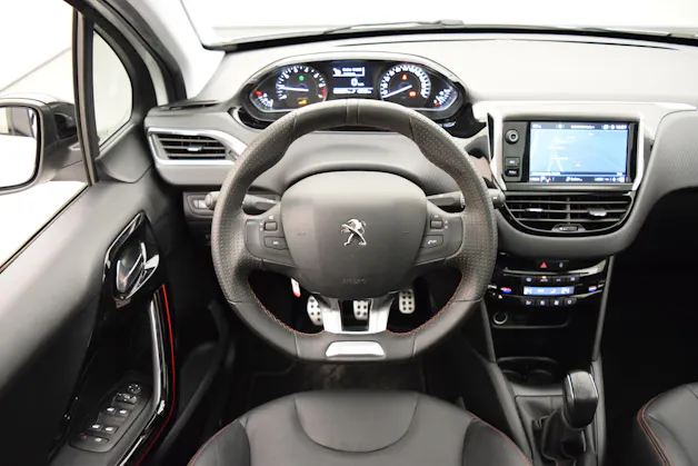 Peugeot 208 1.2e STT Pure Tech GT Line
