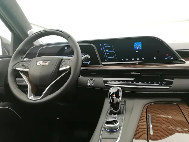 Cadillac Escalade Premium Luxury Platinum AWD