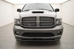 Dodge Ram 1500 SRT-10 Quad cab