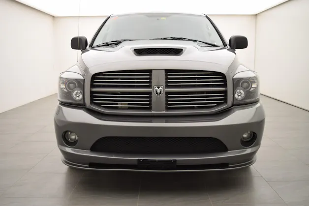 Dodge Ram 1500 SRT-10 Quad cab