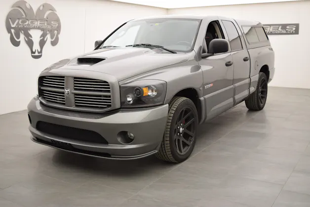 Dodge Ram 1500 SRT-10 Quad cab