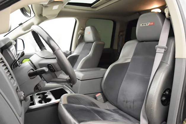 Dodge Ram 1500 SRT-10 Quad cab