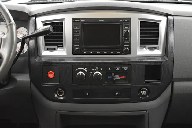 Dodge Ram 1500 SRT-10 Quad cab
