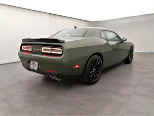 Dodge Challenger 5.7 R/T Shaker