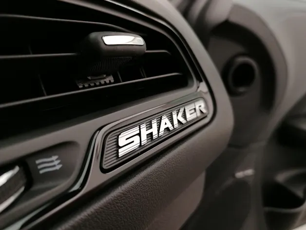 Dodge Challenger 5.7 R/T Shaker