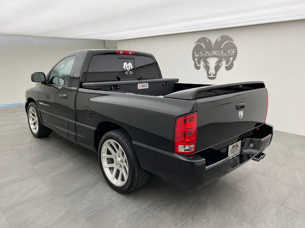 Dodge RAM SRT-10