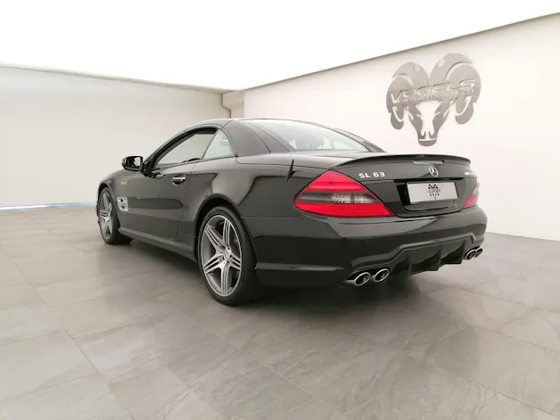 Mercedes-Benz SL 63 AMG Speedshift MCT