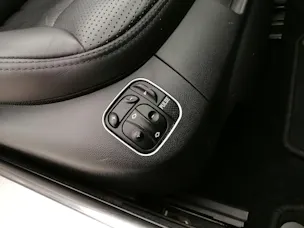 Mercedes-Benz SL 63 AMG Speedshift MCT