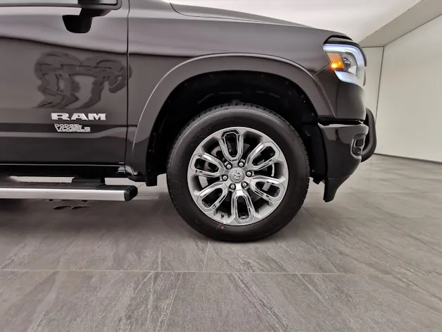 Dodge Ram 1500 5.7 V8 Laramie Sport Crew Cab