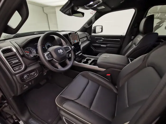 Dodge Ram 1500 5.7 V8 Laramie Sport Crew Cab