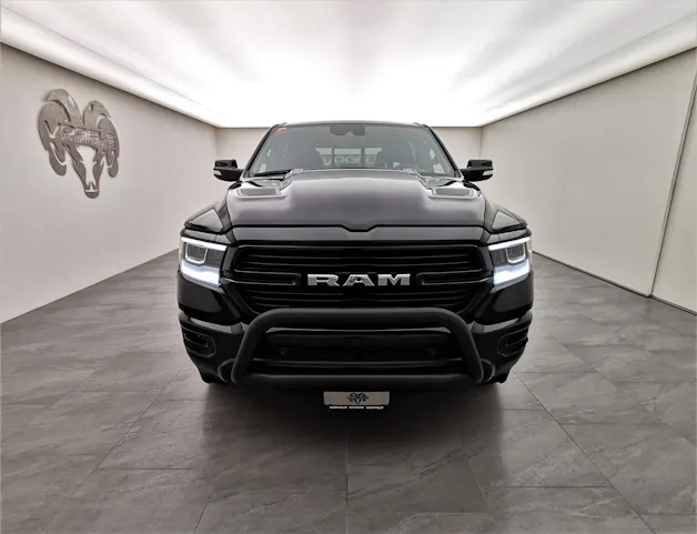 Dodge Ram 1500 5.7 V8 Laramie Sport Crew Cab